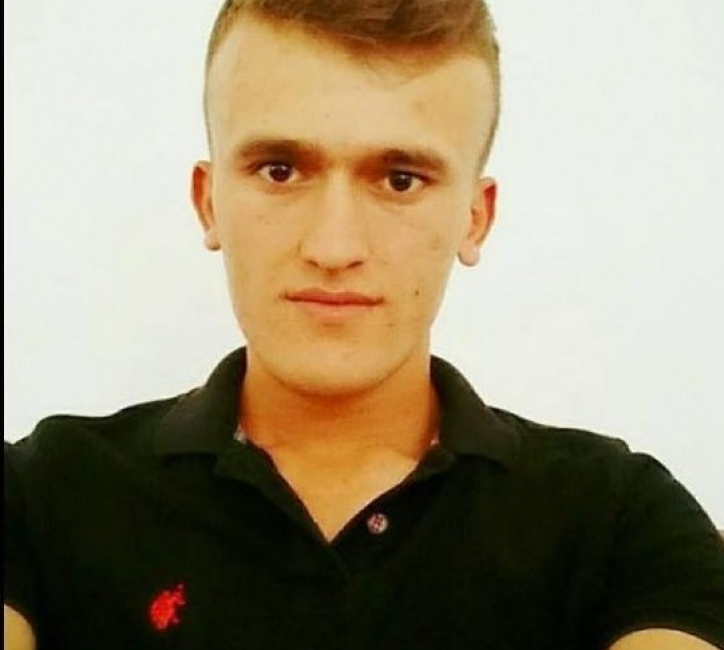 Bursa’yı Yakan Ellerin İzi: FETÖ Şüphelisinin Benzin Aldığı Anlar Kamerada! Bursa’nın Kışmanlar köyünde çıkan yangının şüphelisi olarak gözaltına alınan Ufuk